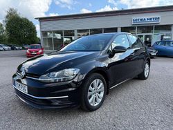 Svart Begagnad 2019 VW Golf VII Halvkombi | 204 900 kr (Dyr)