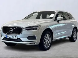 Vit Begagnad 2021 Volvo XC60 Momentum SUV | 359 900 kr (Marknadspris)