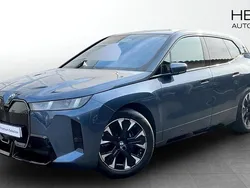Blå (blue) Begagnad 2025 BMW iX Comfort Edition SUV | 948 700 kr