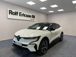 Vit Ny 2024 Renault Mégane Iconic Halvkombi | 369 500 kr (Superpris)