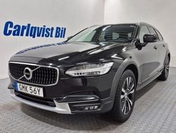 Svart metallic Begagnad 2020 Volvo V90 CC Kombi | 289 000 kr (Marknadspris)