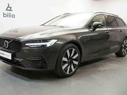 Grå Begagnad 2024 Volvo V90 Kombi | 559 900 kr