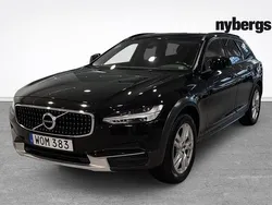 Svart Begagnad 2018 Volvo V90 CC Business Edition Kombi | 279 000 kr (Bra pris)