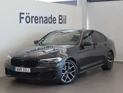 Grå Begagnad 2022 BMW 520 M Sport Sedan | 489 000 kr (Marknadspris)
