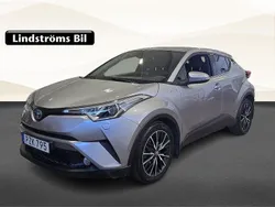 Mörkgrå Begagnad 2016 Toyota C-HR Executive SUV | 189 900 kr (Marknadspris)