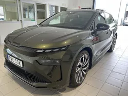 Grå (olibo green metallic) Begagnad 2025 Skoda Enyaq iV SportLine SUV | 640 000 kr (Dyr)