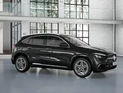 Mercedes GLA200