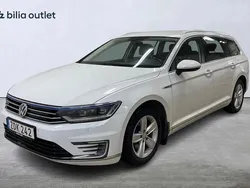 Vit Begagnad 2017 VW Passat Executive Kombi | 159 800 kr (Marknadspris)