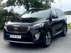 Svart Begagnad 2016 Kia Sorento SUV | 178 000 kr (Marknadspris)