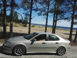 Gul Begagnad 2005 Saab 9-3 Aero Sedan | 25 000 kr (Superpris)
