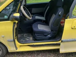 Gul Begagnad 2006 Peugeot 1007 Halvkombi | 35 000 kr