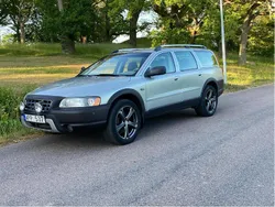 Grön Begagnad 2005 Volvo XC70 Summum SUV | 39 900 kr (Marknadspris)