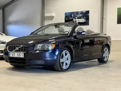 Mörkblå Begagnad 2007 Volvo C70 Momentum Cab | 109 900 kr (Marknadspris)
