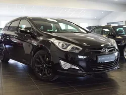 Svart Begagnad 2011 Hyundai i40 Kombi | 109 900 kr (Marknadspris)