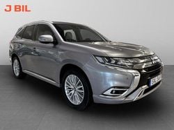Grå Begagnad 2018 Mitsubishi Outlander P-HEV SUV | 209 900 kr (Marknadspris)