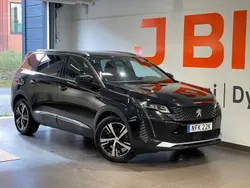 Svart Begagnad 2023 Peugeot 5008 GTi Minibuss | 319 900 kr (Marknadspris)