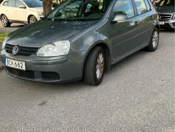 Grön Begagnad 2007 VW Golf V Trendline Halvkombi | 22 000 kr (Marknadspris)