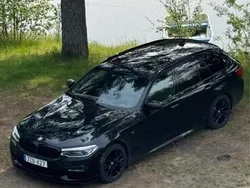 Svart Begagnad 2018 BMW 530 M Sport Kombi | 339 000 kr (Marknadspris)