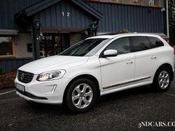Vit Begagnad 2016 Volvo XC60 Summum SUV | 199 900 kr (Marknadspris)
