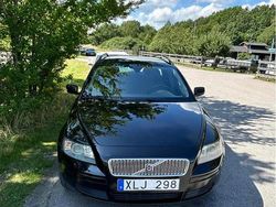 Svart Begagnad 2006 Volvo V50 Kombi | 26 000 kr