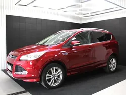 Röd Begagnad 2015 Ford Kuga Titanium X SUV | 139 000 kr (Marknadspris)