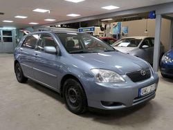 Blå Begagnad 2004 Toyota Corolla Halvkombi | 39 999 kr (Marknadspris)