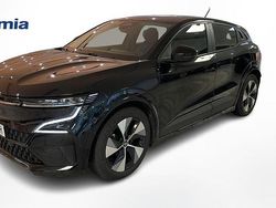 Svart Begagnad 2022 Renault Mégane Equilibre Halvkombi | 249 000 kr (Marknadspris)