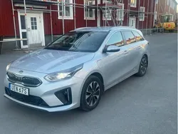 Grå Begagnad 2020 Kia Ceed Sportswagon Kombi | 190 000 kr (Bra pris)