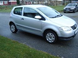 Silver Begagnad 2006 VW Fox Halvkombi | 15 000 kr