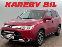 Mörkröd Begagnad 2014 Mitsubishi Outlander SUV | 158 900 kr (Marknadspris)