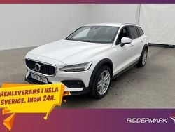Vit Begagnad 2021 Volvo V60 CC Kombi | 339 900 kr (Marknadspris)