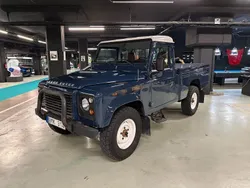 Blå Begagnad 2009 Land Rover Defender SUV | 375 000 kr (Marknadspris)