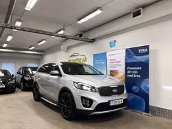 Grå Begagnad 2017 Kia Sorento SUV | 274 900 kr (Marknadspris)