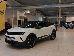Vit Begagnad 2024 Opel Mokka Ultimate SUV | 234 900 kr (Marknadspris)