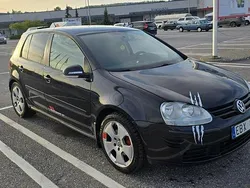 Svart Begagnad 2007 VW Golf V Sportline Halvkombi | 35 000 kr (Marknadspris)