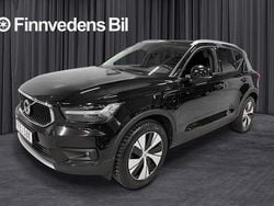 Svart Begagnad 2020 Volvo XC40 SUV | 269 000 kr