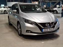 Silver Begagnad 2021 Nissan Leaf N-Connecta Halvkombi | 148 900 kr (Bra pris)