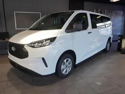 Vit Ny 2024 Ford Transit Custom Trend Kombi | 599 875 kr