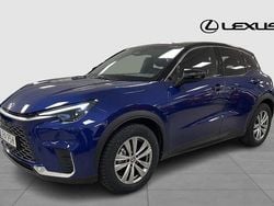 Mörkblå Ny 2025 Lexus LBX SUV | 369 900 kr (Marknadspris)