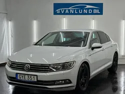 Vit Begagnad 2015 VW Passat GT Sedan | 154 800 kr (Marknadspris)