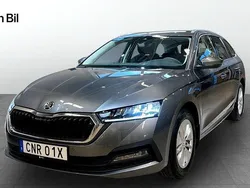 Grå Begagnad 2023 Skoda Octavia Ambition Kombi | 287 900 kr (Marknadspris)