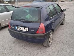 Begagnad 1999 Renault Clio II Halvkombi | 7 000 kr (Lite dyr)