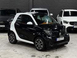Svart (svart metallic) Begagnad 2015 Smart ForTwo Coupé Sportkupé | 89 900 kr (Dyr)