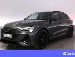 Grå Begagnad 2022 Audi e-tron S-Line SUV | 459 900 kr (Marknadspris)