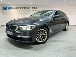 Grå Begagnad 2017 BMW 520 Sedan | 217 000 kr (Marknadspris)