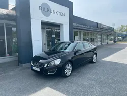 Svart Begagnad 2011 Volvo S60 Momentum Sedan | 79 900 kr