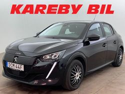 Svart Begagnad 2020 Peugeot e-208 Halvkombi | 134 800 kr (Marknadspris)