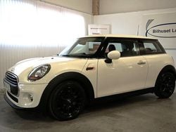 Vit Begagnad 2016 Mini ONE Pepper Halvkombi | 109 000 kr (Marknadspris)