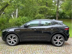 Svart Begagnad 2018 Jaguar E-Pace SUV | 249 000 kr (Marknadspris)