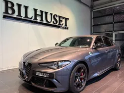 Begagnad 2024 Alfa Romeo Giulia Quadrifoglio Sedan | 999 900 kr
